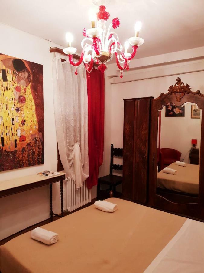 Affittacamere Casa Di Adel 3*